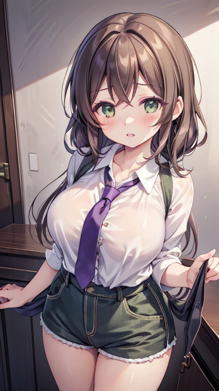 nozomitoujou, Nozomi-san always, Green Eyes, Brown Hair, Short Curly Hair, Large Breasts, masterpiece, Highest quality, High resolution, Beautiful attention to detail, Highly detailed face, Good lighting, Detailed CG, Messy Hair, Glossy Lips, tie shirt, knotted shirt, Short shorts、long hair