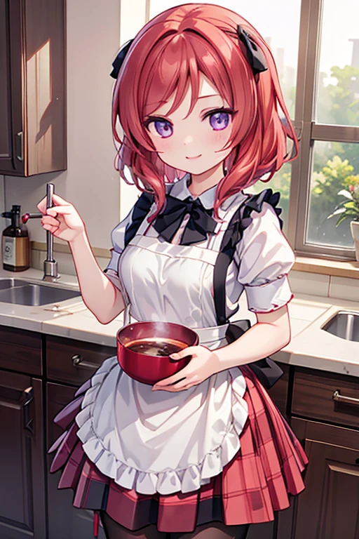 (Highest quality、masterpiece)、One girl、alone、anime、cute、Nishikino Maki、kitchen、smile、looking at the camera、ultra hi resolution picture、apron