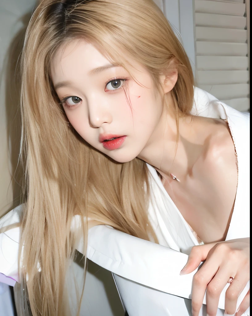 A close-up of a woman with long black hair, Wonyoung de IVE, Portrait of Wonyoung from IVE, Wonyoung de IVE, Jang Wonyoung de IVE, South Korean popular makeup, Wonyoung de IVE, Retrato Wonyoung IVE, Pastel pink skin tone, Wonyoung de IVE, popular korean makeup