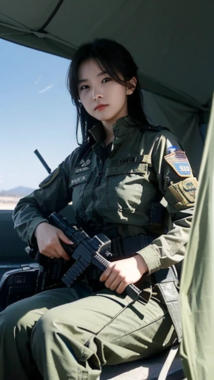 Female special forces soldier Alice wearing M-51 military uniform，Wearing a helmet，Sitting in the cab of Luther&#39;s jeep。Hands on the steering wheel，Her belt magazine pouch is full，The Chinese armband and eagle armband on her arm seem to tell of her perseverance and courage.。
