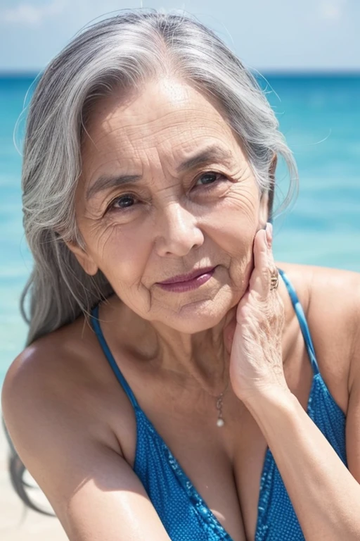 Elder grandmother、Mouth wrinkles、Makeup is very dense、Gray Hair、Thinning hair、There are so many wrinkles、Swimwear、Very tired、
