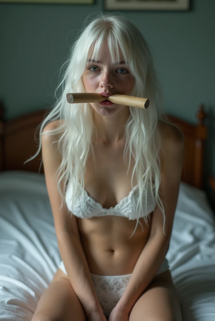 ((Blake Blossom)), forêt Noire, Cheveux longs blonds, Gros seins énorme, cuisses fines, Culotte blanche, remonter la culotte, maigre joufflu, (((elle suce une bite énorme à la joue:1.2))),(((vue du corps de la femme:1.2))), ((culotte))), (((Peau moite))), (((vue rapprochée))), (((entouré:1.2)))