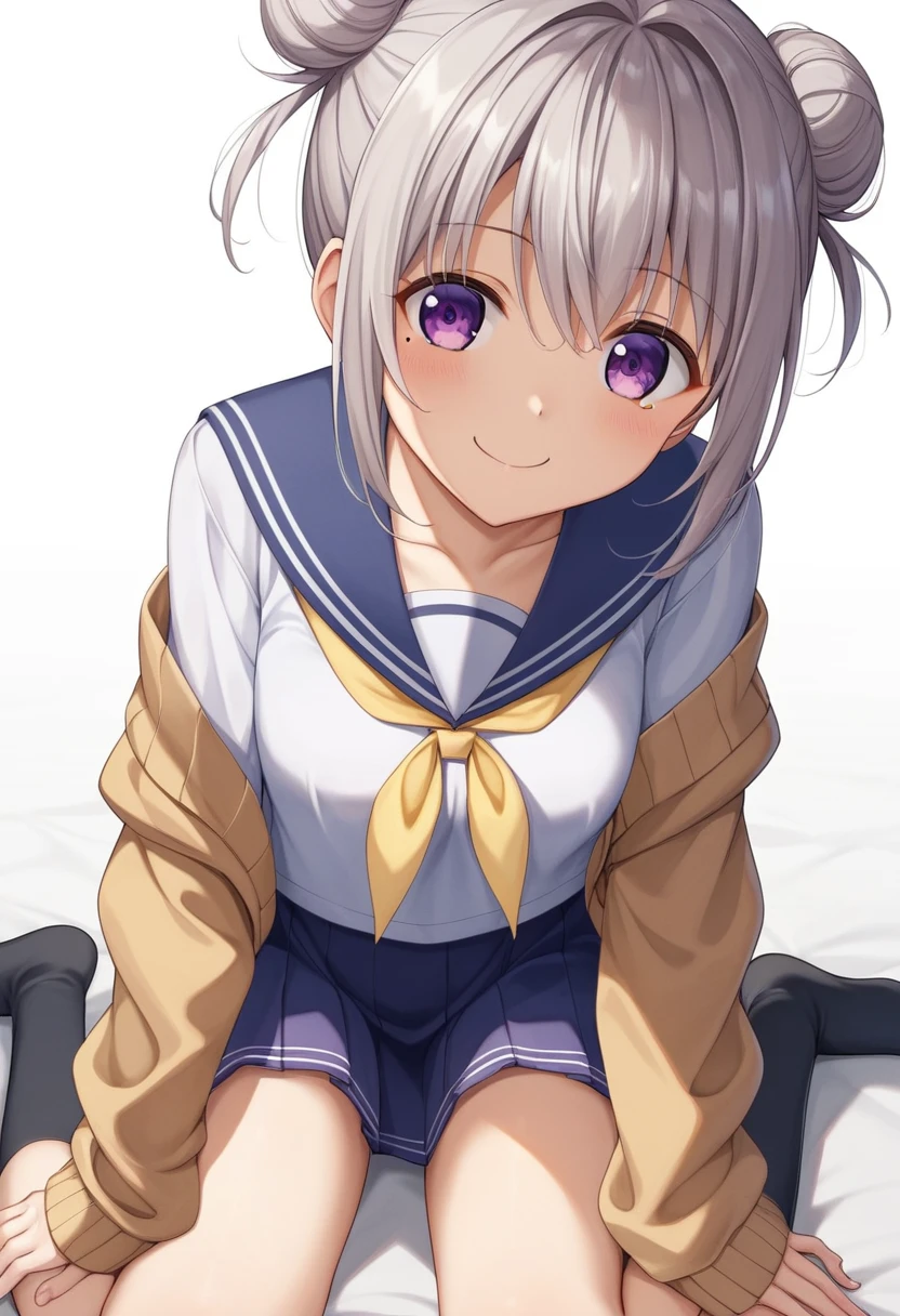 1 girl、One person、chest、Staring at the audience、smile、bangs、skirt、Big Tits、Simple Background、shirt、Knee socks、Long sleeve、White background、school uniform、Purple Eyes、clavicle、白いshirt、Ahoge、Grey Hair、プリーツskirt、chest元が開いた服、Sailor suit、黒Knee socks、Sailor collar、Off the shoulder、Hair Bun、mole、smile、neckerchief、Sleeves are longer than the wrist、目の下のmole、Double Odango、Leaning forward、cardigan、緑のskirt、Yellow neckerchief collar、The top three buttons of her sailor collar are open、chest元が開いたcardigan、、chest元が開いたSailor suit、緑のSailor collar、Place your hands on your thighs、chestの谷間、chestの谷間を強調ししている、No eye highlights
