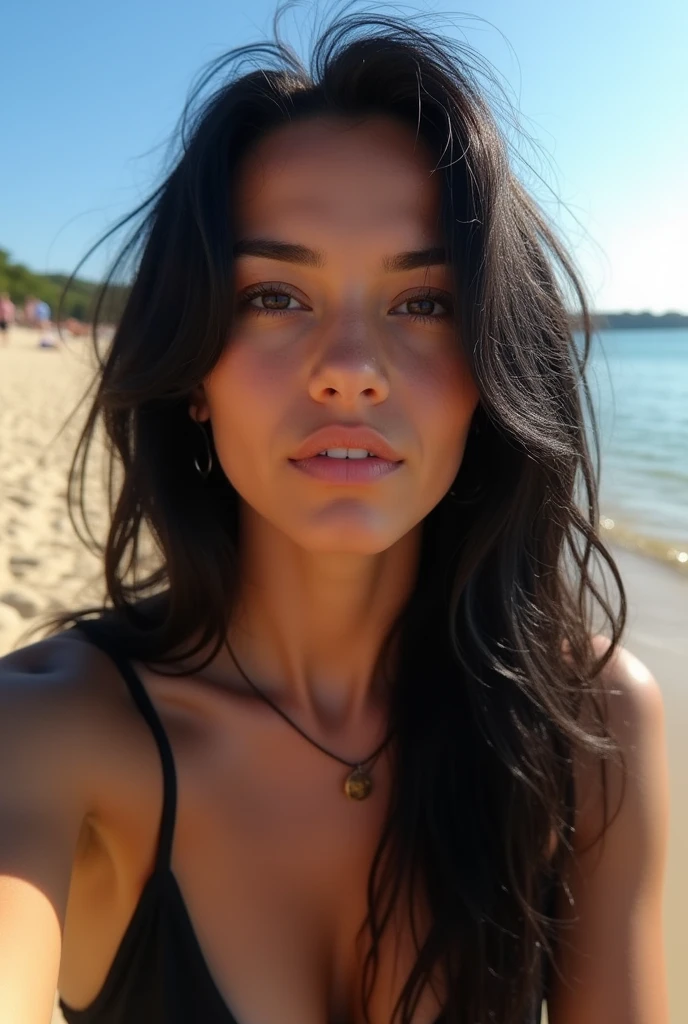 fille, 18, ébène, Cheveux noir longs et raides, Robe noire, selfie, plage