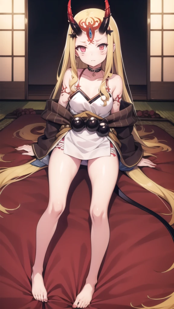 blonde long hair girl，Demon horn，kimono，Thin legs，barefoot