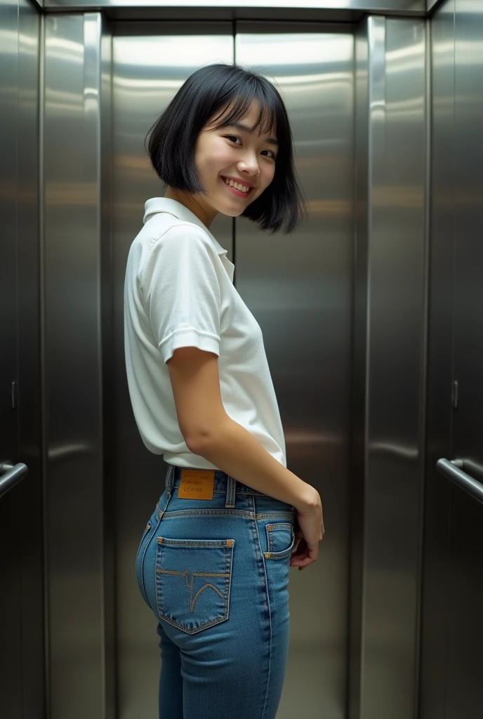 Crowded elevator　Up close　A Japanese woman has her buttocks touched by elementary school boys　smile　Short Bob　20-year-old　Smaller head　A tightly fitted polo shirt　plump thighs　Large lower body　chubby hips　Slender upper body　Tight jeans that are clearly visible　Adult