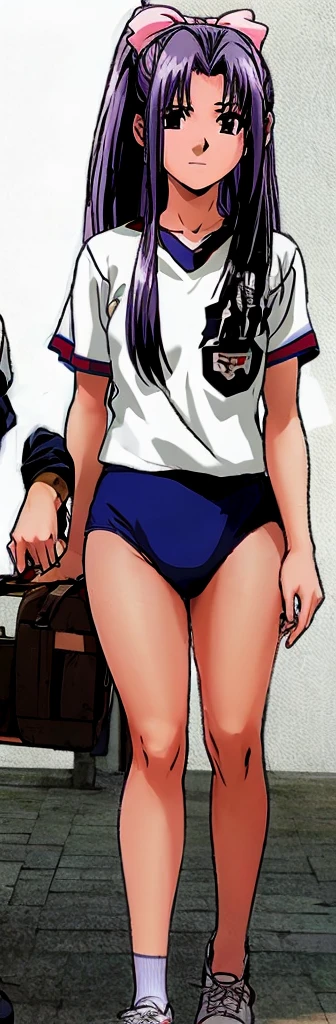 Momoko Koigakubo, a tall girl with beautiful legs, is standing with a smile on her face in a white gym uniform and light navy blue bloomers that look like panties.。Momoko Koigakubo is holding a boy in a jersey。