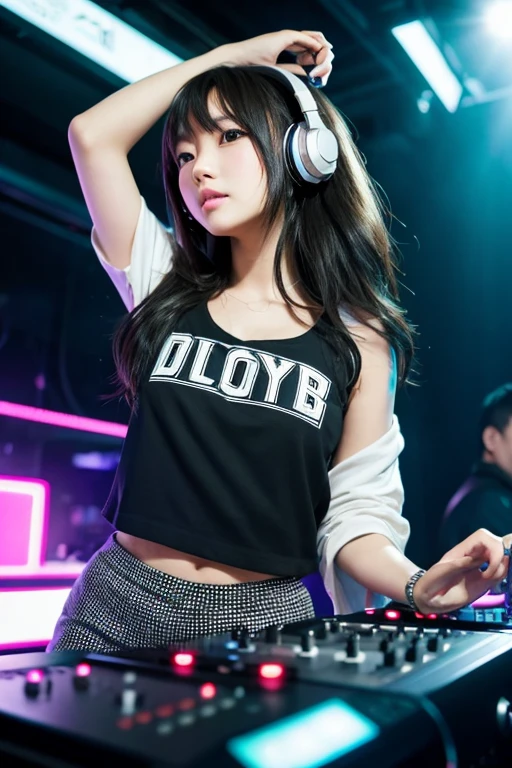 japanese girl,DJ,club,headphone,hip hop