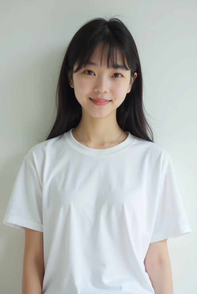 Japanese women、White T-shirt、ID photo style、28 years old
