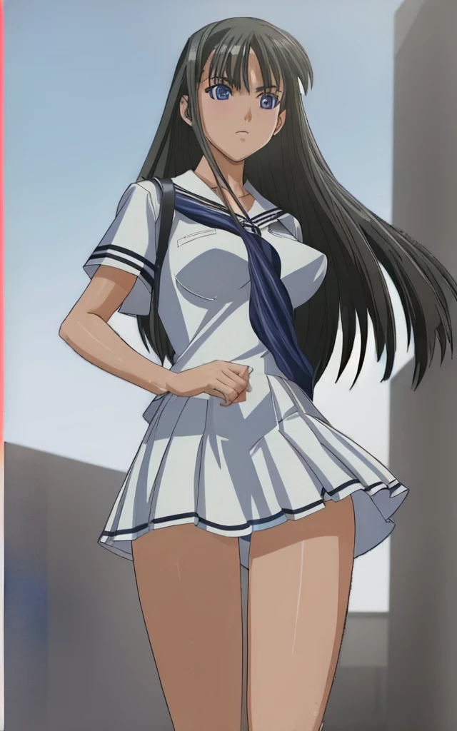 Mizushima Asa, a girl with big breasts and beautiful legs, is standing in a bus wearing a miniskirt uniform and showing off her light blue and blue striped panties.。