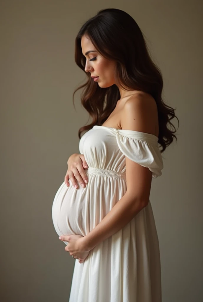  woman  very  pregnant  dress 