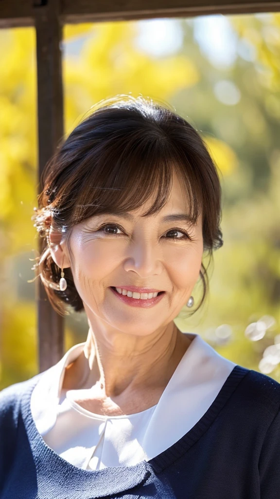 57 years old、smile、beautiful、Elegant adult attire、Shining eyes、stare、