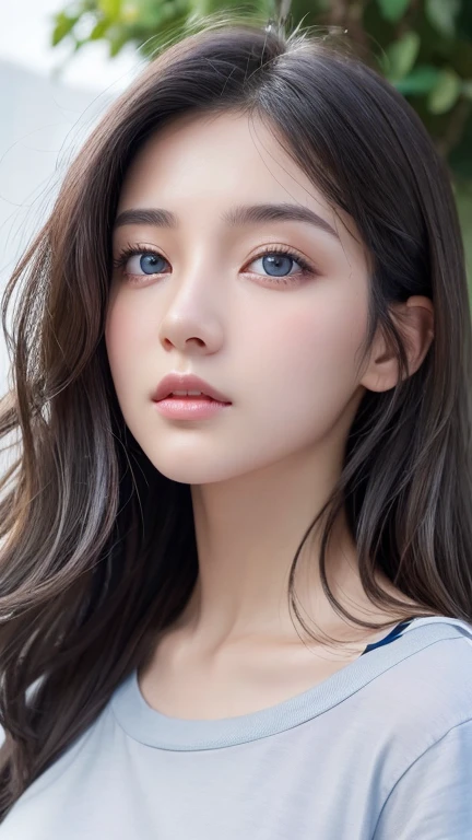 Highest quality、Realistic、、zoom、look up、cute、Light grey eyes、Black Hair、Long wavy hair、boyish、Light Blue T-Shirt、Eyes that see far、Face close-up、thin