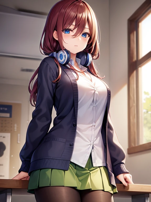 mikunakano, miku nakano, long hair, bangs, blue eyes, brown hair, shirt, hair between eyes, headphones, cardigan, headphones around neck,
BREAK mini skirt, shirt, long sleeves, white shirt, pantyhose, pleated mini skirt, black pantyhose, cardigan, green mini skirt, blue cardigan,
BREAK indoors, classroom,
BREAK looking at viewer, (cowboy shot:1.5),
BREAK (masterpiece:1.2), best quality, high resolution, unity 8k wallpaper, (illustration:0.8), (beautiful detailed eyes:1.6), extremely detailed face, perfect lighting, extremely detailed CG, (perfect hands, perfect anatomy),