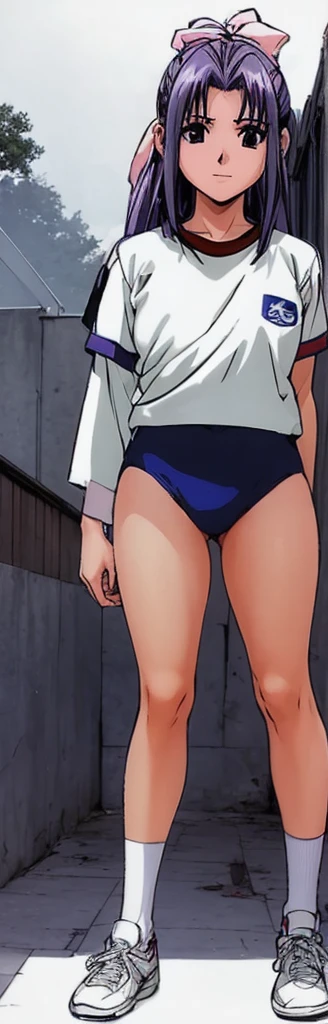 Momoko Koigakubo, with her beautiful legs, stands in a white gym uniform and light navy blue bloomers that look like panties.。