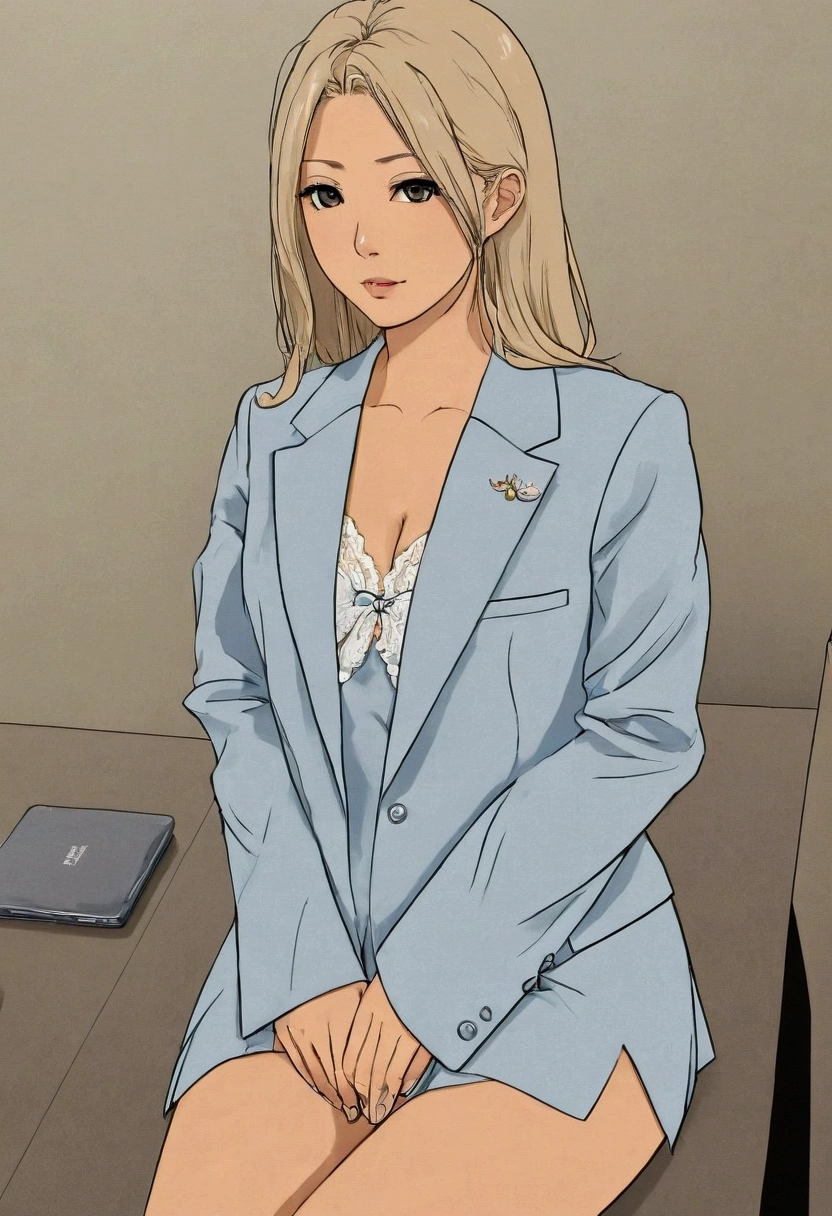 Japanese OL、Formal attire considered sexy.、Working in the office、Show your underwear
