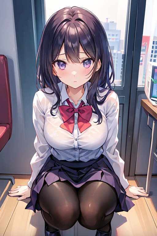 woman、リofficeカジュアル、Tight Skirt、pantyhose、Crouching、Looking up、office