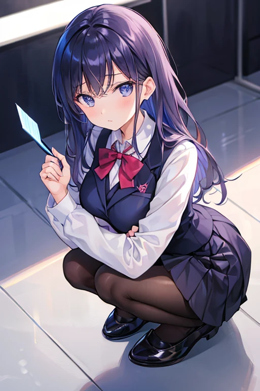 woman、business suit、リofficeカジュアル、Tight Skirt、pantyhose、Crouching、Looking up、office