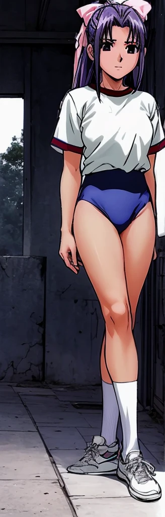Momoko Koigakubo, with her beautiful legs, stands in a white gym uniform and light navy blue bloomers that look like panties.。