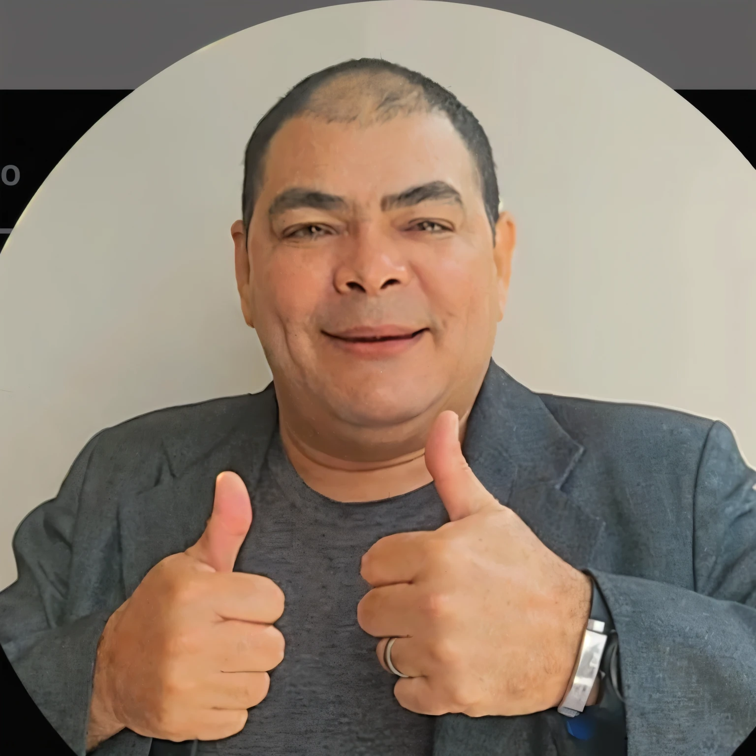arafed man in a gray jacket giving a thumbs up, victor maristane, Herald Ortega, eloymorales, david rios ferreira, Ronaldo Luis Nazario de Lima, salustiano garcia cruz, andres rios, professional profile picture, Carmelo Blandino, Ronaldo Luis Nazario from Lima, Carlos Ortega Elizalde, luiz scanuela