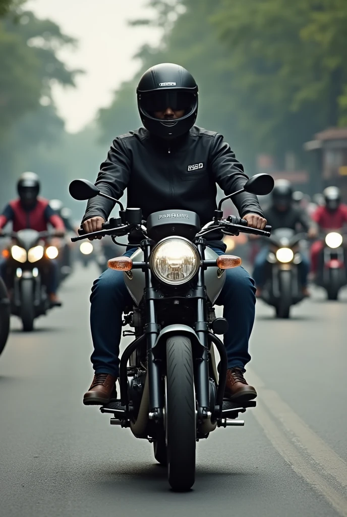 per bike with 550cc engine written platina on it on the roads of new delhi