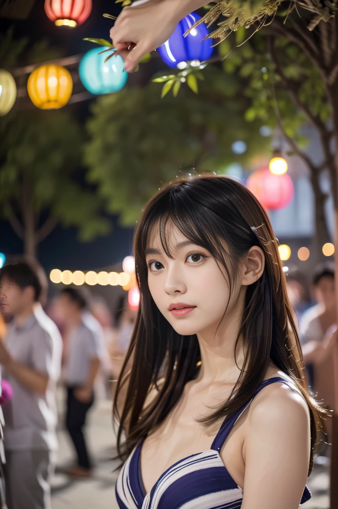 (yukata)、(masterpiece:1.3,Ultra-high resolution,),(Very detailedな,Caustics),(Realistic:1.4,RAW shooting,)超Realisticなキャプチャ,Very detailed,High-resolution 16K that replicates human skin、The skin texture is natural、Beautiful Skin、The color is also uniform...、Use natural light and colour、1 adult female、Japanese、Beautiful woman、Long black hair、(chromatic aberration) 、Overview lighting、Natural Shading、)、(Night outdoor lighting:1.3)、(Summer festival:1.2)、(Hair swaying in the wind:1.2)、