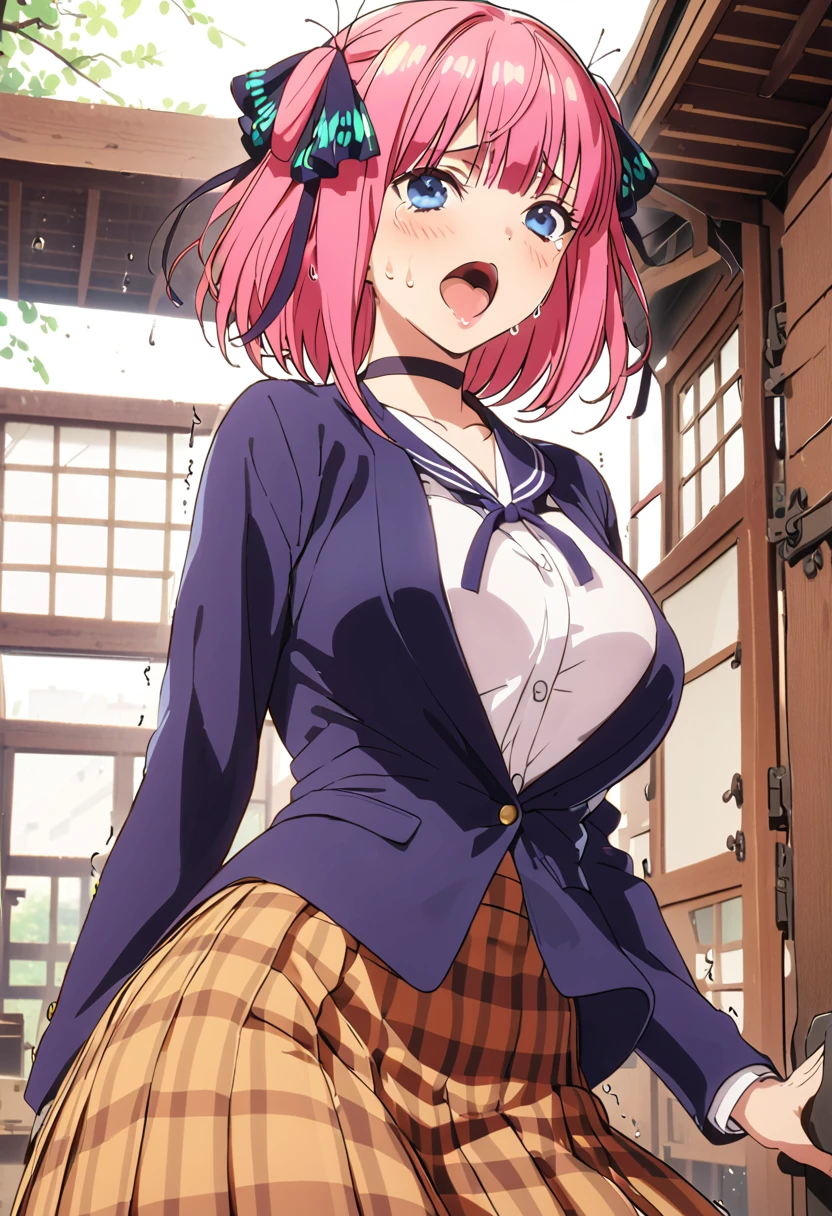 (Highest quality, 4K, 8k, High resolution, masterpiece:1.2), Very detailed, Picturesque, Animated Photography, Photo Animation:1.37)、Japanese schoolgirl、(Pink Hair)、(short hair)、(Butterfly hair)、uniform、White shirt、Yellow-green checkered skirt、Navy blue jacket、Black choker、storehouse、Ecstasy face、Sweat、Are crying、vapor、trembling、Nakano Nino
