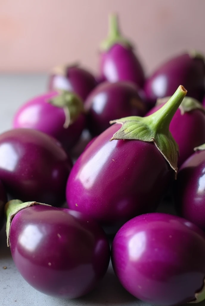 A picture that shows the beauty of round eggplants