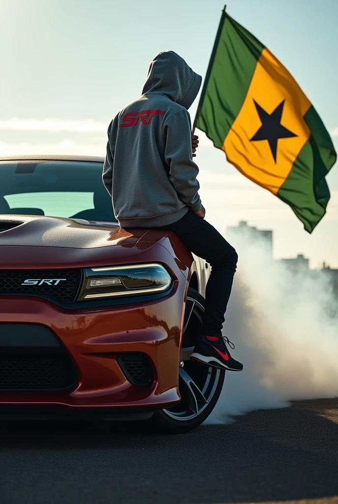 Je veux créer l'image d'un gars qui est assis le rebord gauche arrière de la portière d'une Dodge charger srt qui est entrain de faire un drift. Le gars en question tient le drapeau du Sénégal et porte un pull à capuche. Il porte le capuchon du pull,son visage n'est pas bien visible et derrière son pull est inscrit le logo SRT. L'étoile du drapeau est noir