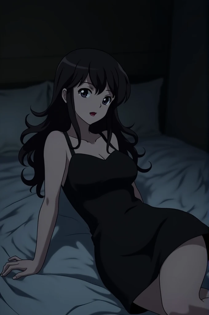 Jujutsu Kaisen screencap of a Female has a beautiful face and long black hair. curls at the end. She wore a black sleeveless dress and lay on the bed with red lipstick. The background is a dark bedroom at night.