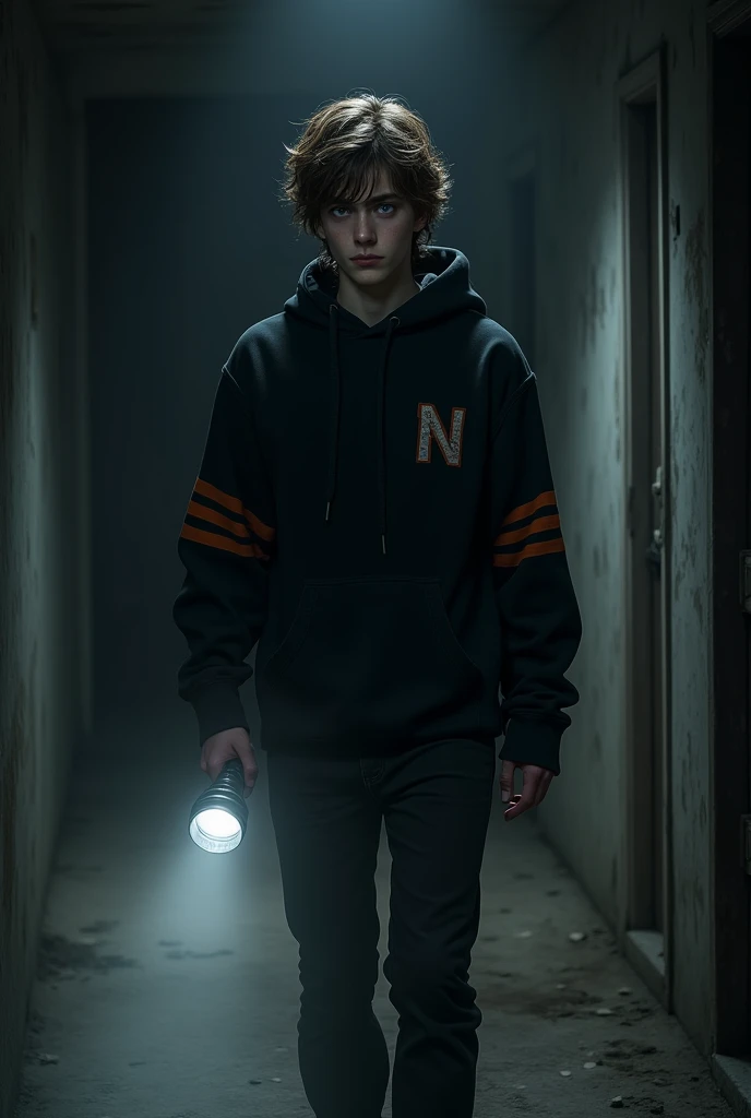 A young-adult college boy, your big hair, brown and gently wavy up to ear level, Your skin is white, your eyes are dark blue. He wears a very large hooded sweater, completely black with very discreet orange stripes on the model, on that same blouse there is a letter "n"  Very small capital letters in white in the chest area to make it very characteristic. He wears long black pants and his shoes are also the same color.. nesse ambiente, he is in an abandoned house at night completely dark in the basement, as he holds a flashlight in his hands, his expression shows fear regarding the frightening environment he is in.