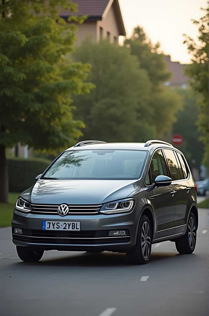 Touran volkswagen 2009 gray