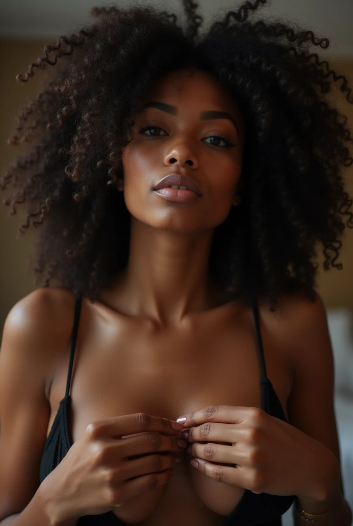 Black woman shows her pussy