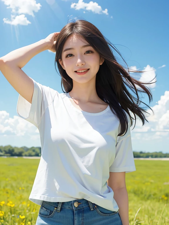 Blue sky。Green grassland。White cloud。Dazzling Sun。Beautiful woman in a white short-sleeved shirt and denim shorts。A cheerful smile。