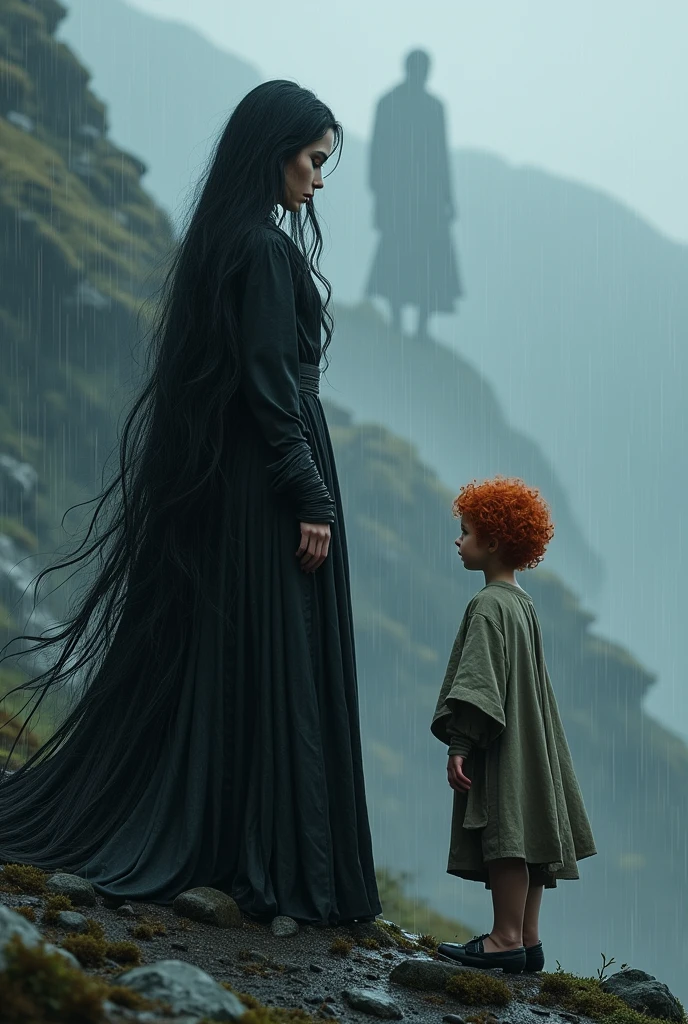 Sur une montagne où il pleut, Une femme aux vraiment très longs cheveux noirs et la peau blanche, elle est déterminé. Devant elle, se tient un enfant garçon de dos, aux cheveux roux bouclés et la peau blanche. En arrière plant ce tien deux silhouettes.
