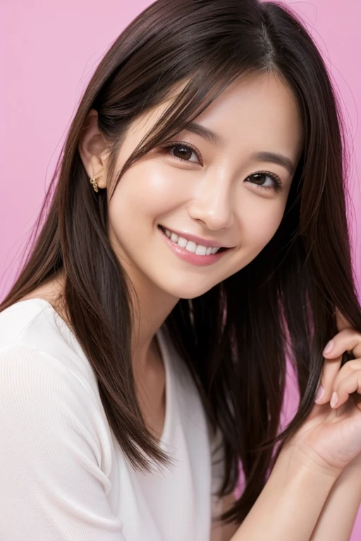 30-year-old female　cool　smile