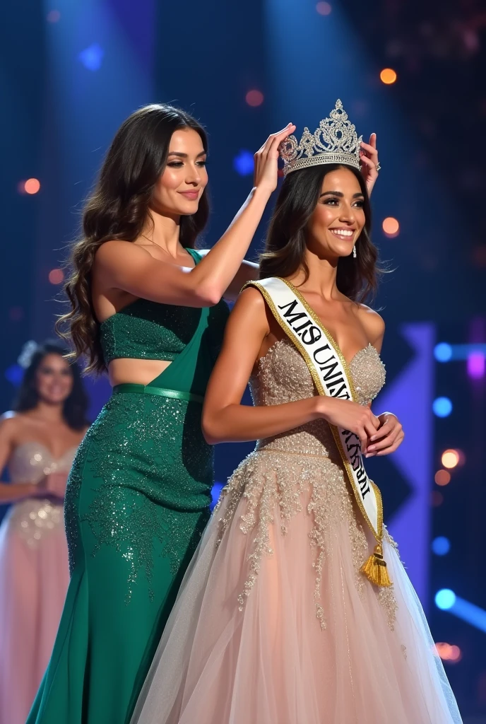 reigning Miss Universe to Winner Miss put the crown to the winner head from behind