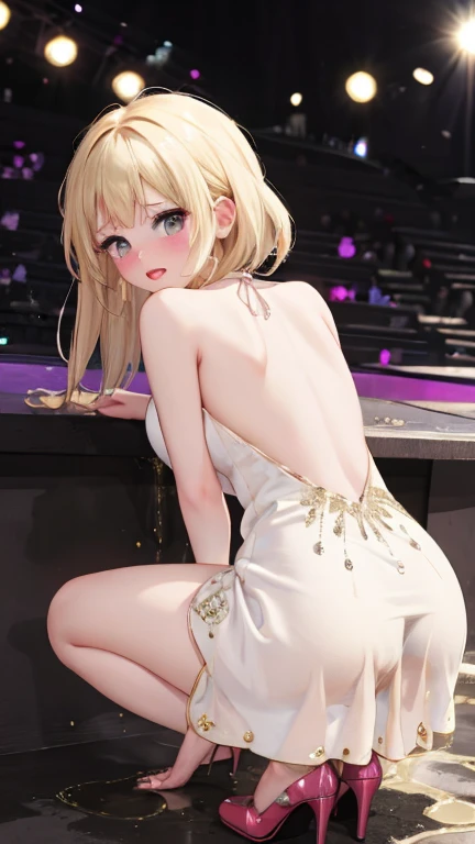 hightquality、top-quality、8K, 独奏、1girl in、Sexy pose in the water、Luxurious tropical hotel pool、Outdoor pool、Neon light、((((Pink lighting))))、swimming pools、Pool at night、starrysky、makeup、maikurobikini、Full Body Gold Accessories, (Gold Accessories、Gold necklace、Gold Bracelet、belly button piercing、Gold waist chain、Gold Earrings), Thick lip、Glossy pink lipstick、 (((Sweat))), fishnet tights、(((Platinum blonde short hair with brown skin tone))),、Pink liquid on the body、