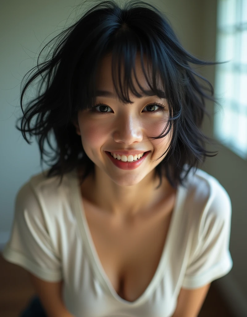 (Highest quality, 8k, 32K, masterpiece, Ultra-high resolution:1.2),Beautiful Japanese Women Photos,Black short hair,Beautiful Face,(Leaning forward:1.3),squat,(From above:1.2),(close:1.4), indoors, Look at other people, wicked grin, Loose fitting T-shirt,Large Breasts,Beautiful nipple exposure,Outdoor,the wind is strong,Glowing Skin, Blurred Background