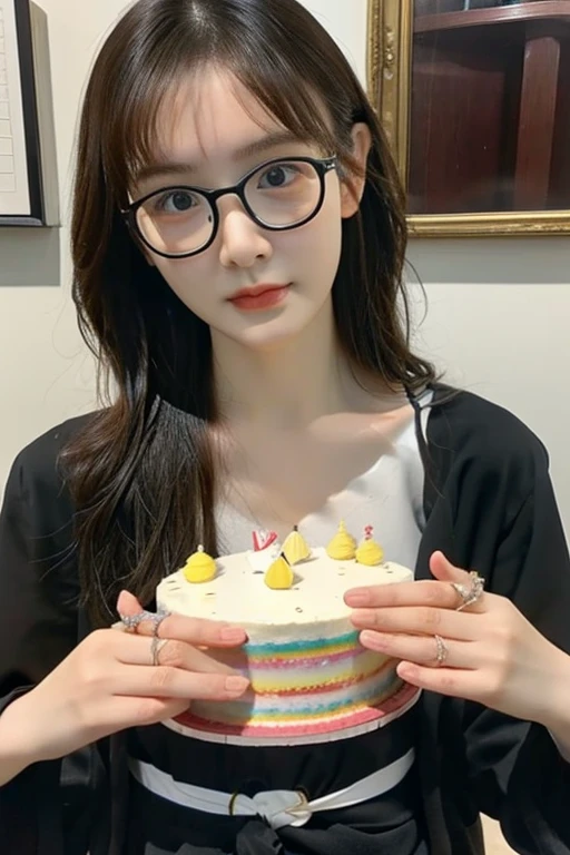 Highest quality、masterpiece、High sensitivity、High resolution、Detailed Description、Slender women、Glasses、Birthday Party、birthday cake、Lively、