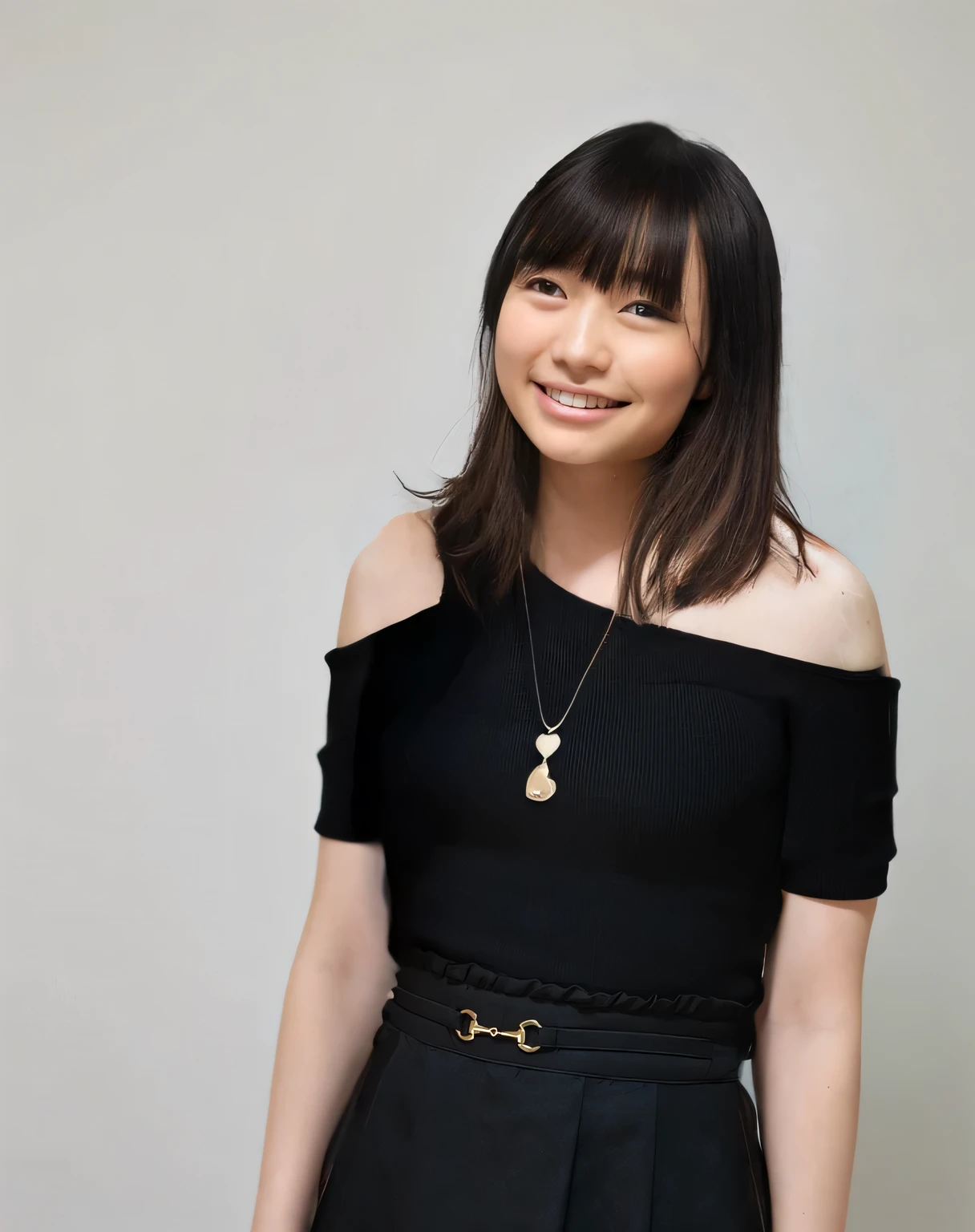Super detailed,Highest quality,1 female,Standing in a room with white walls,Looking at this,Short-sleeved tops,Posing for a photo,The background is blurred