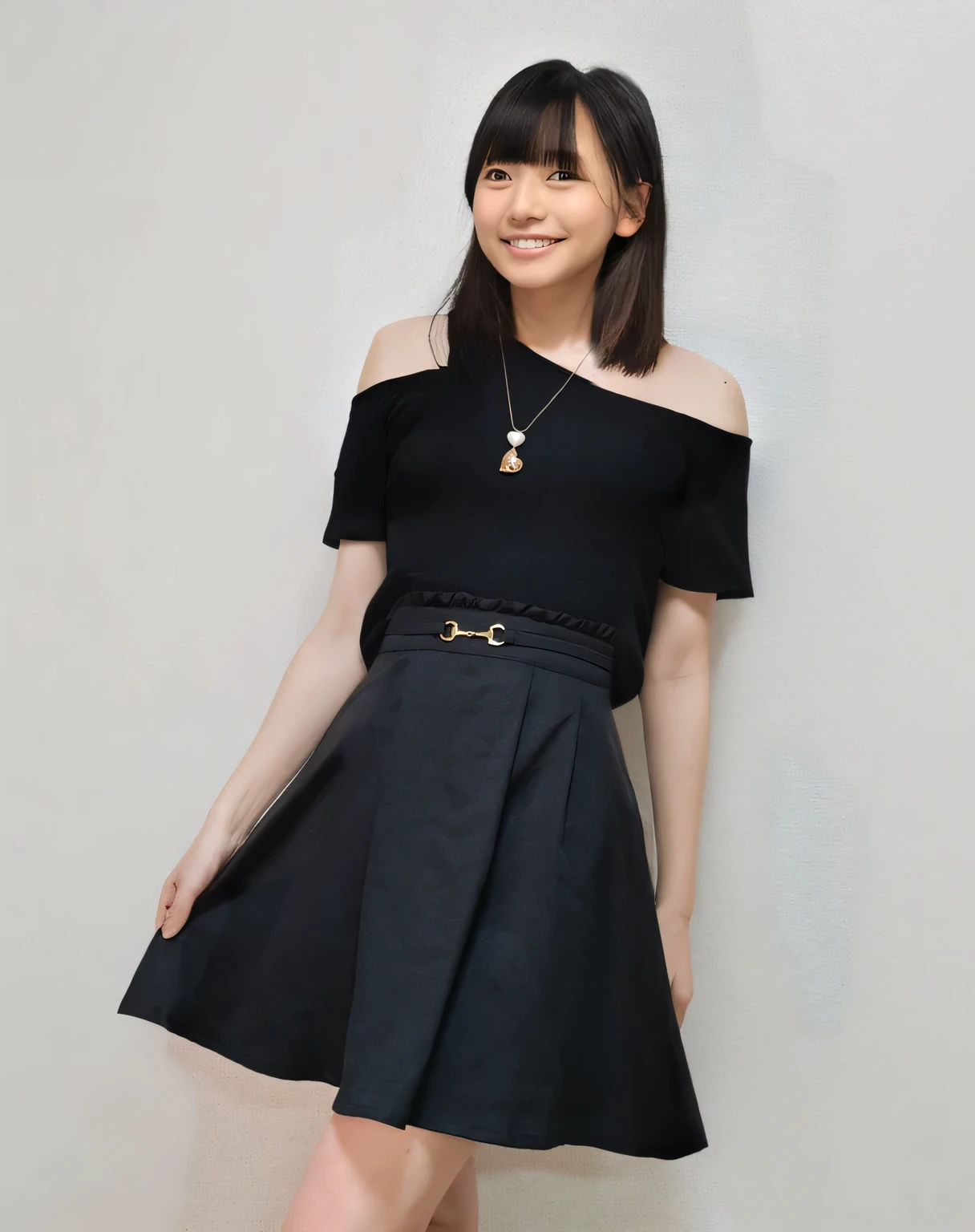 Super detailed,Highest quality,1 female,Standing in a room with white walls,Looking at this,Short-sleeved tops,Posing for a photo,The background is blurred