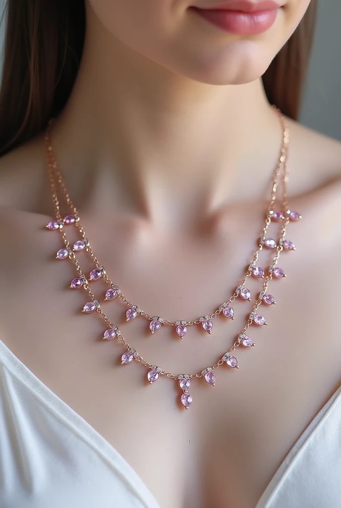 Double diacrete necklace with small lilac jewels