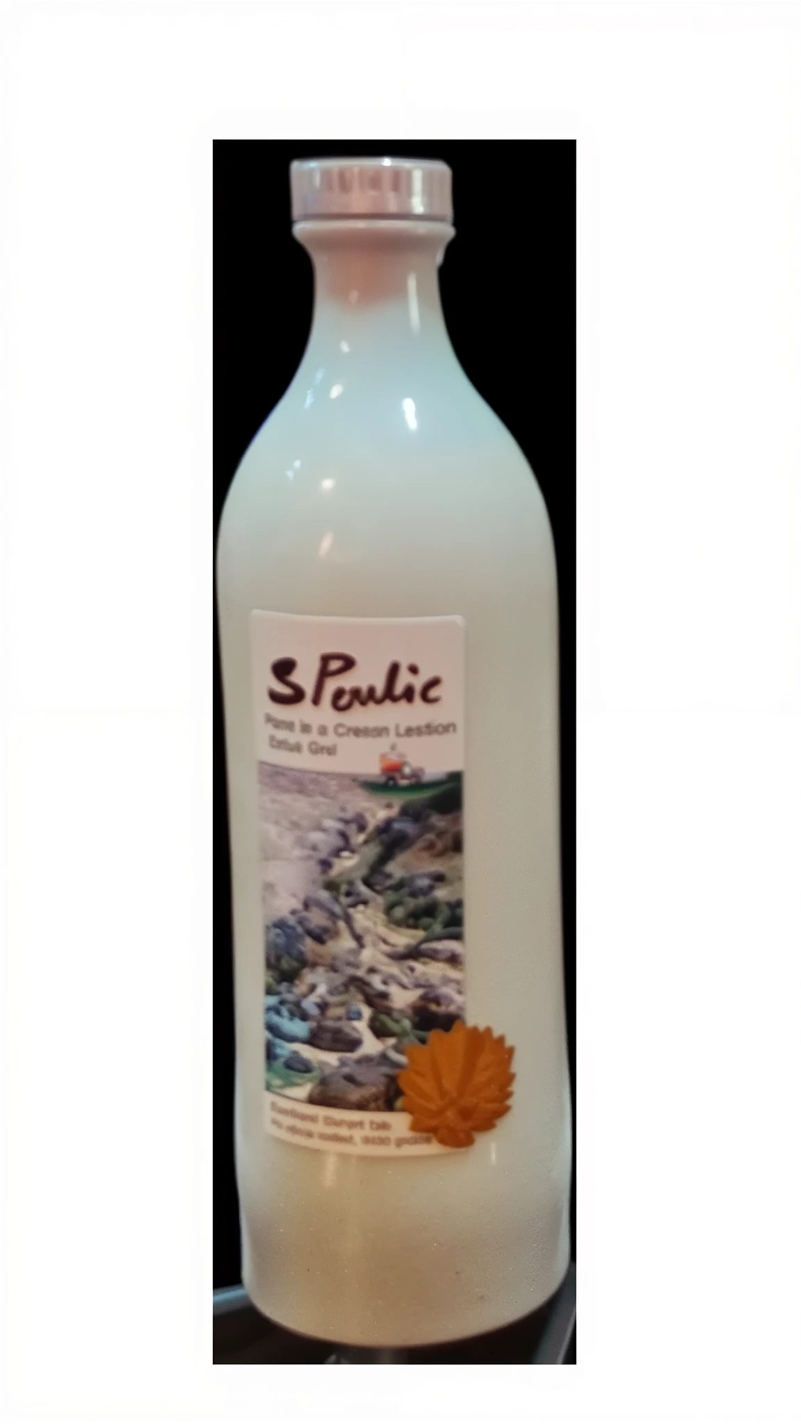 A ceramic bottle,Creamy white gradient ceramic material,Ordinary bottle design with high quality,There is no pattern,surreal style