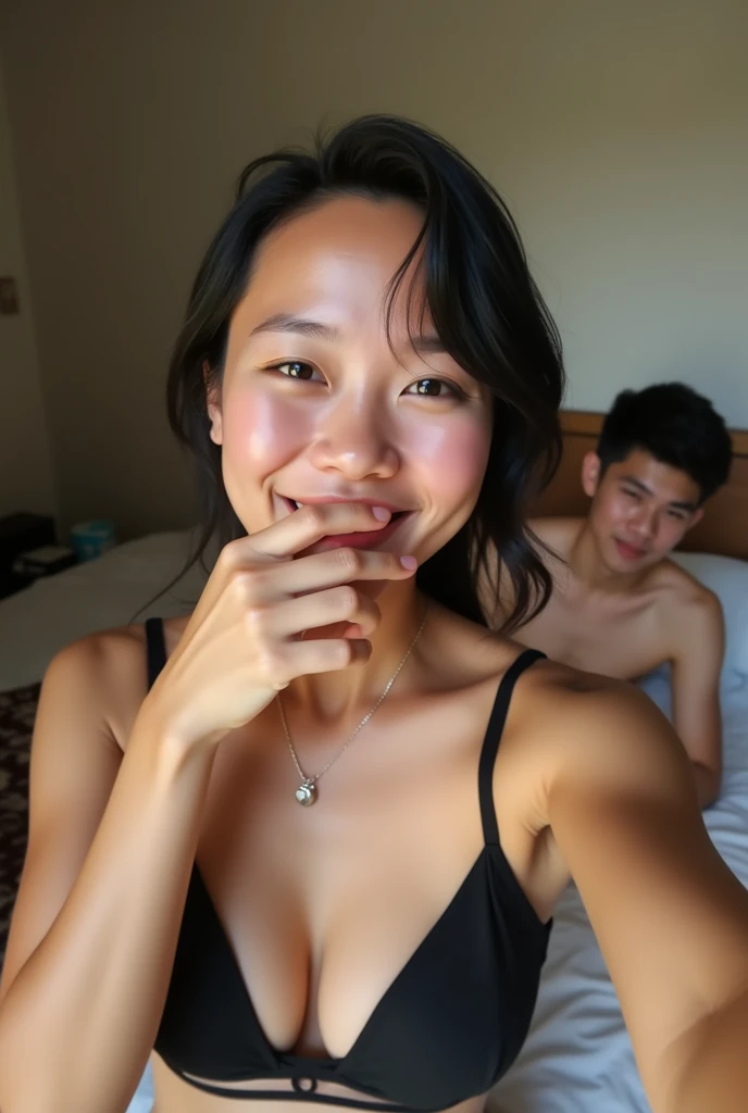 don't have clothes,It's a girl
