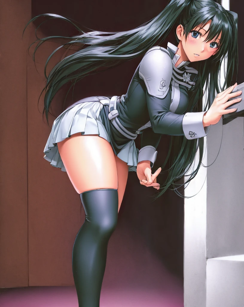 Lenalee, with her beautiful legs and twin tails, is standing in the library wearing a miniskirt uniform and black knee socks with her legs spread to the sides.。