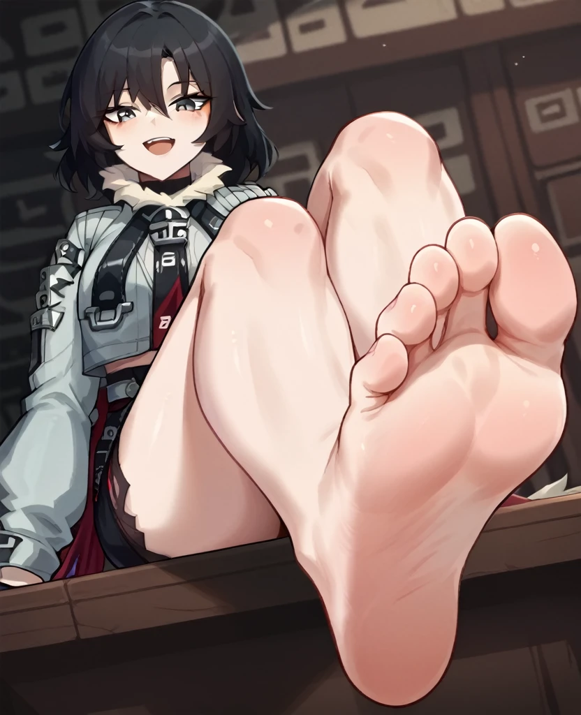 1 Girl, jane doe \(zenless zone zero\) ，Sitting at the table，Black Hair，Long hair, Solitary, Smile, open mouth, Looking at the audience, Tail，Low Angle，barefoot，suns，Foot Focus，齐Bangs，Bangs, 