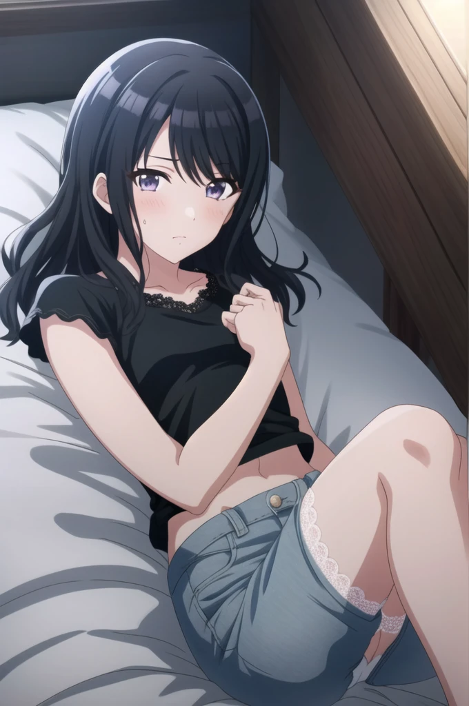 high quality, 最high quality、 Stylish design, (((The cutest girl))), ((Thin legs))、(((最high quality))), High resolution, ((detailed)), ((masterpiece)), ((Super detailed)), 17-year-old girl,(8th life),(camisole、mini skirt),((Black Hair,Inner Color)),((comics(Jump)Reading))