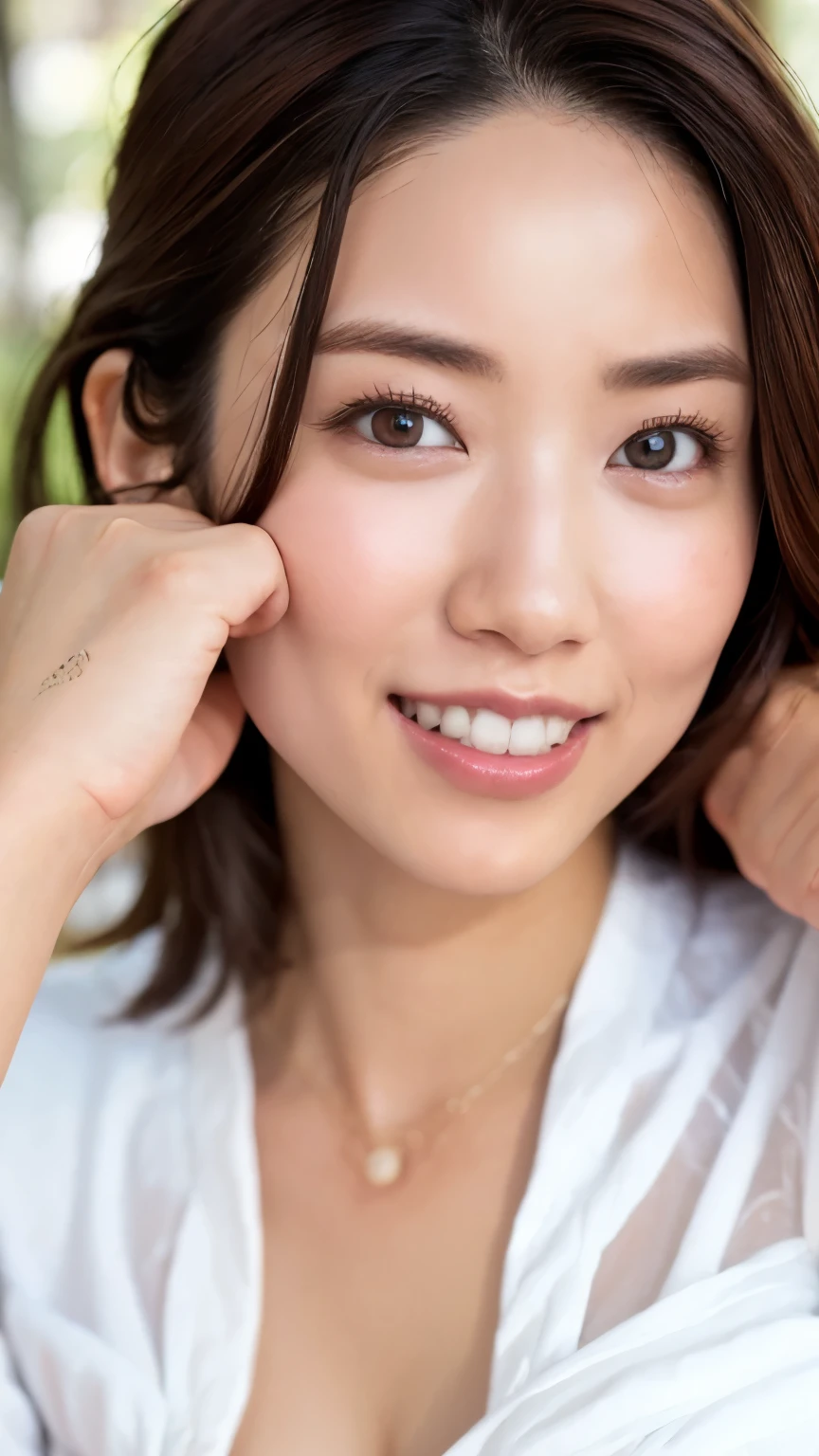 (8k, best quality, masterpiece, ultra high resolution: 1.2) Photo devuma Latina, brunette, curly hair, big eyes, (detailed_face), wide smile