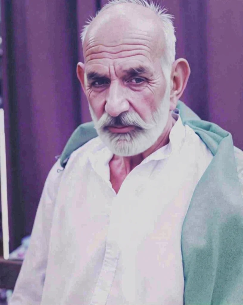 An old man, 70 years old, ultra realistic